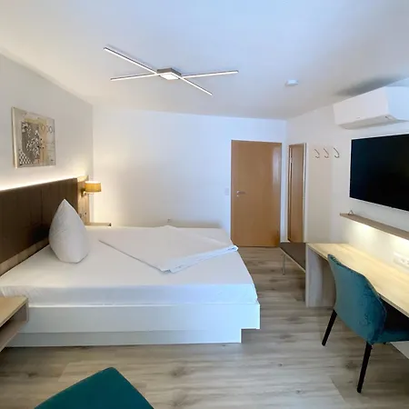 Отель Hotel-restaurant-kolb Иллертиссен